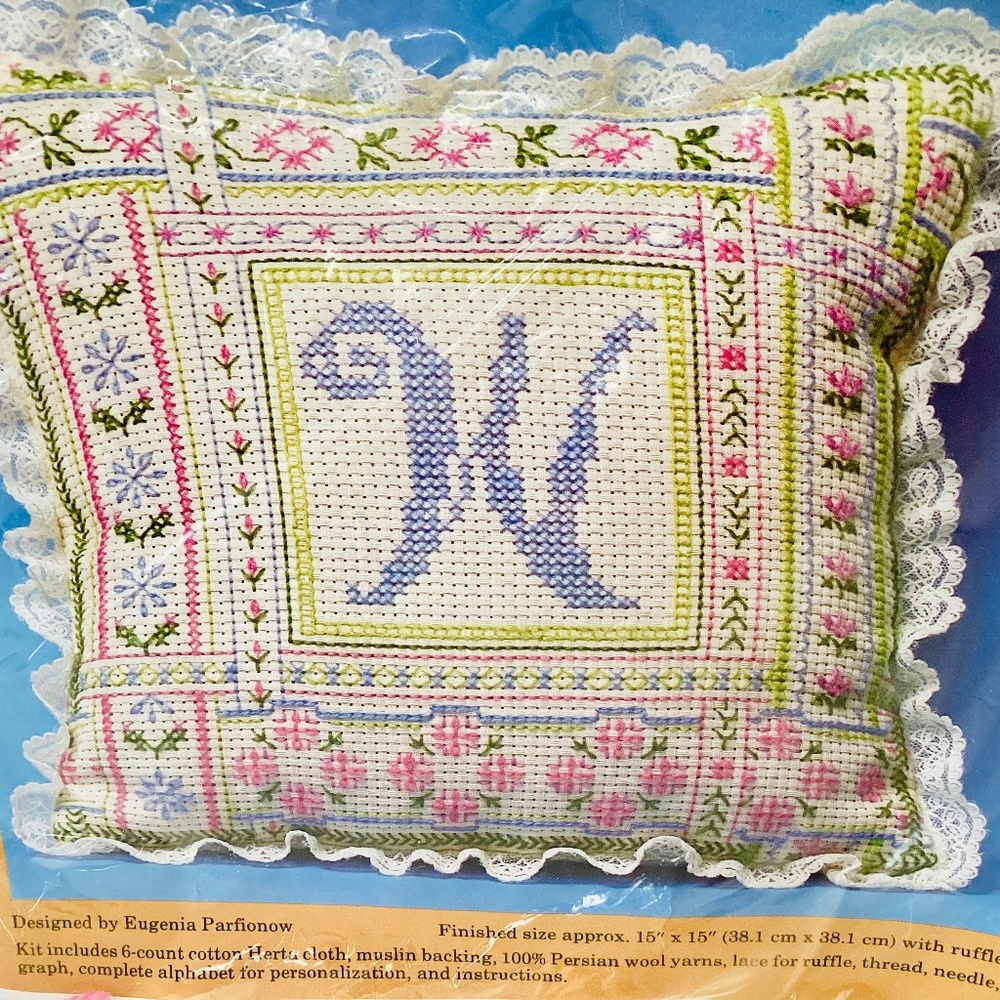 Vintage Needlecraft Kit 0468 Romantic Ribbons Pillow New Sealed Creative Circle.